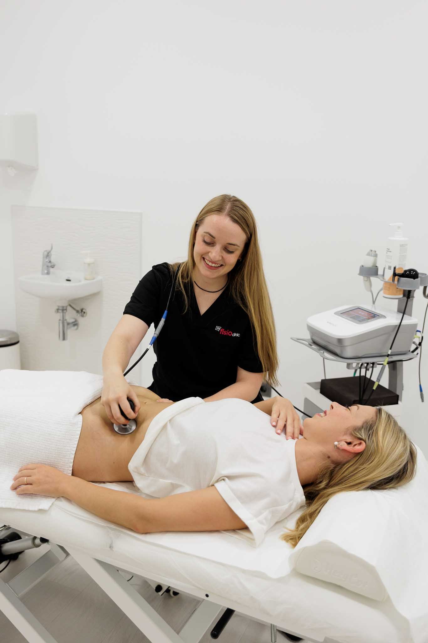 Sesión de tratamiento de suelo pélvico en My Fisio Clinic, Vila-real